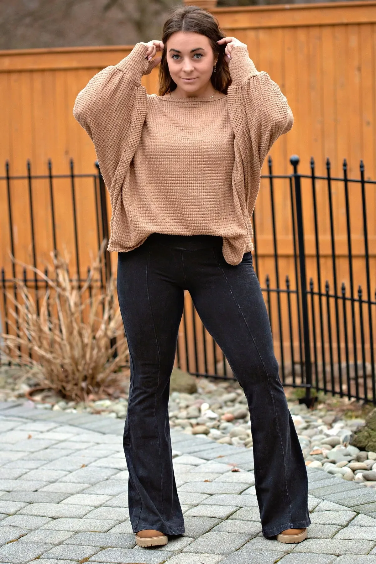 Cocoa Balloon Sleeve Top