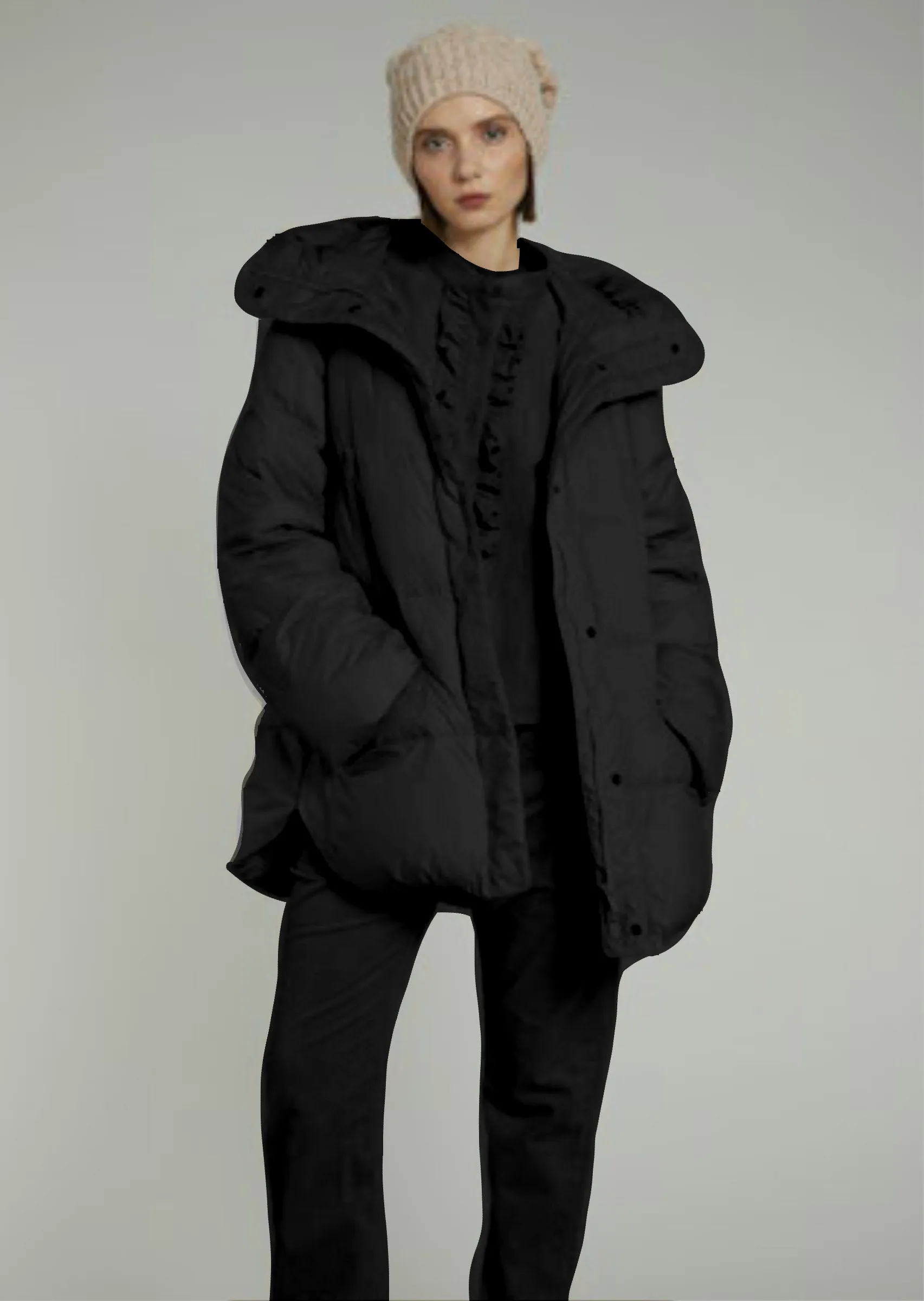 Fuji Puffer Coat in Black | Lis Lareida