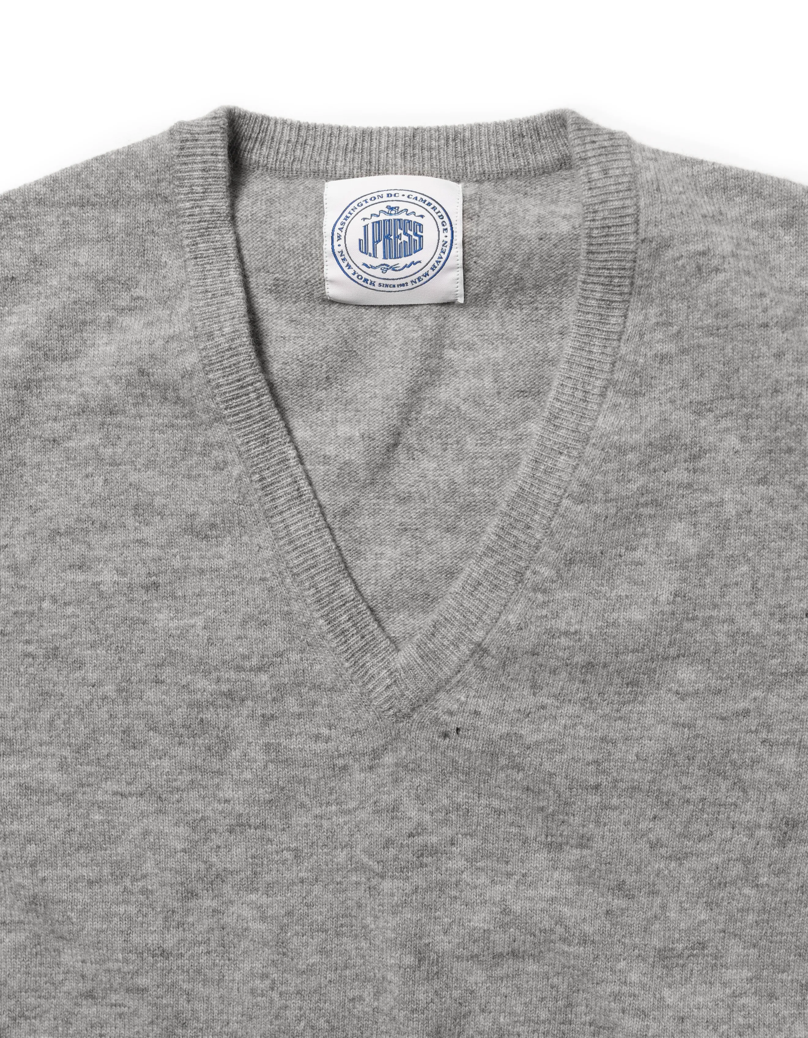 LIGHT GREY LAMBSWOOL V NECK VEST