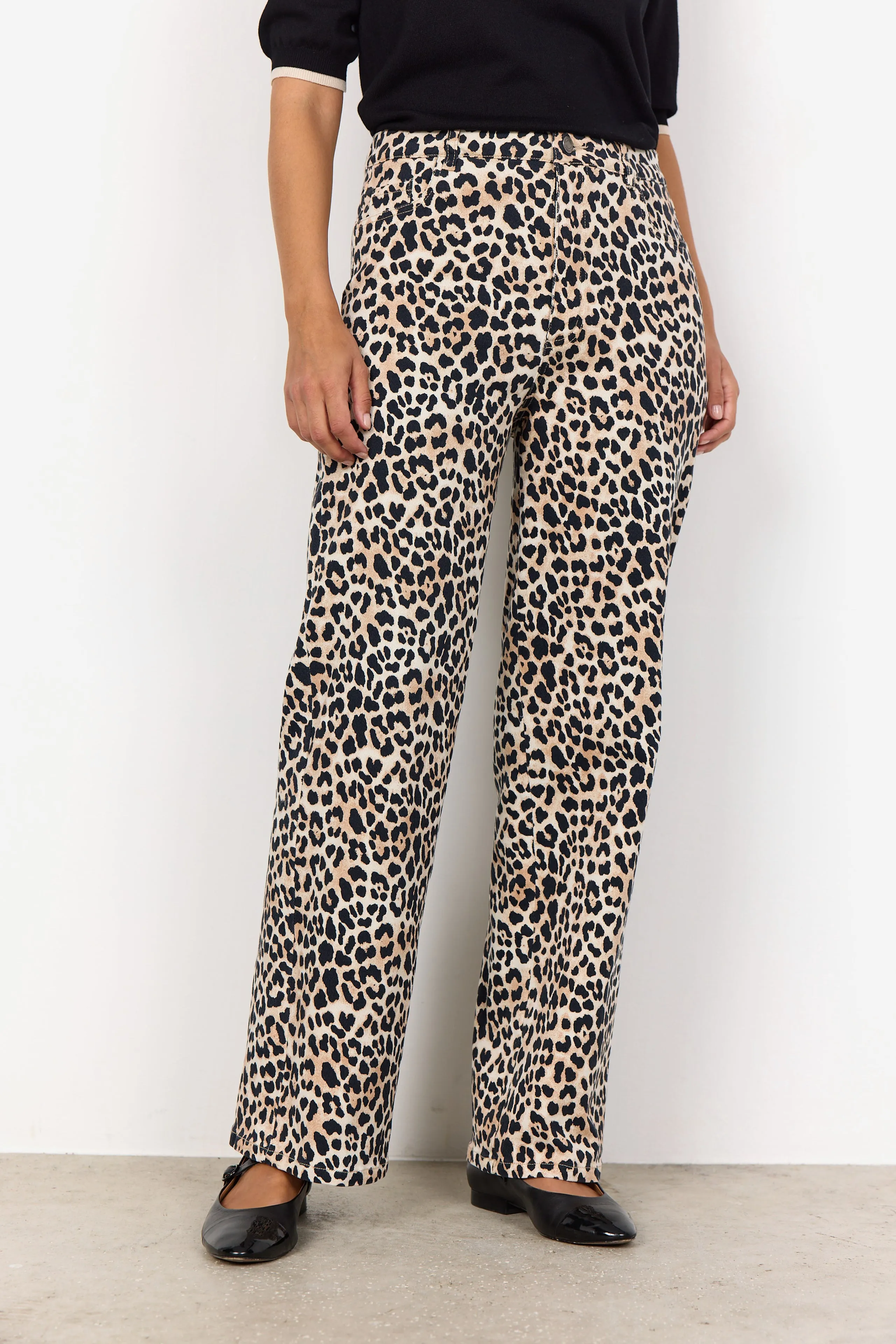 Owena Wide Leg Jeans - Animal Print